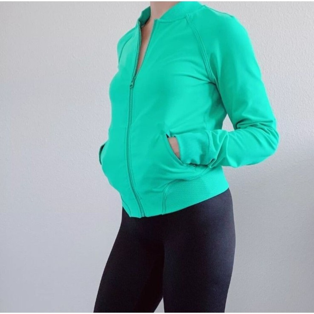 Lululemon Om Me Home Jacket Green Full Zip Yoga Pockets Athletica Size 8